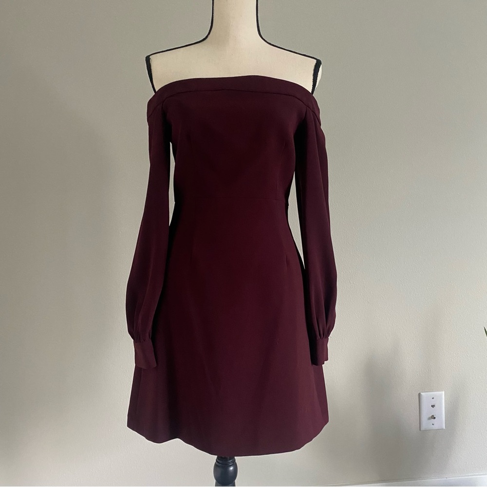 Jill Jill Stuart off shoulder dress Size 2 In Wine Color